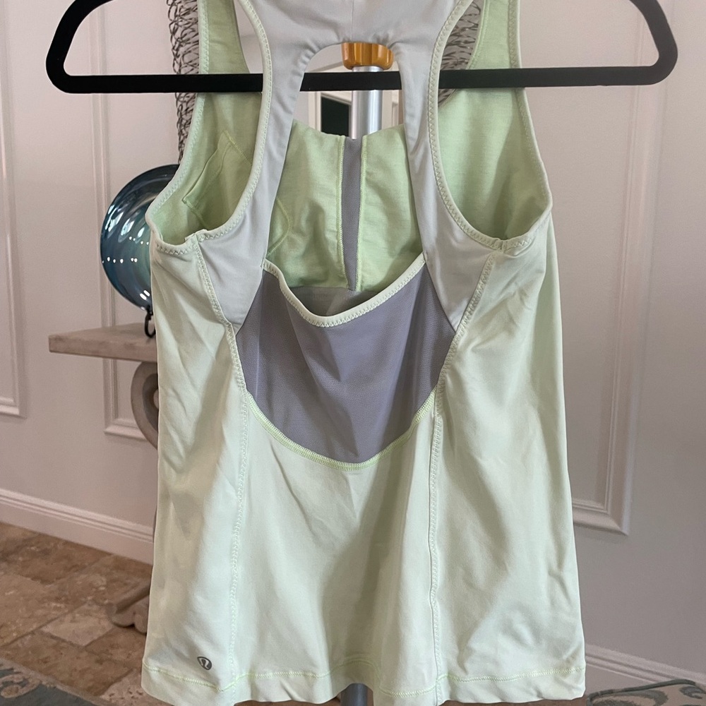 Lululemon Tank - Picture 2 of 9